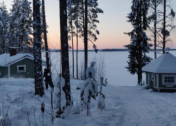 Onnenranta Chalet Kolinkylä